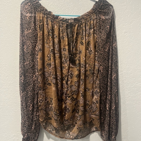 FREE PEOPLE Long Sleeve Blouse Sheet Off The Shoulder Size XS Olive Green - Picture 2 of 5